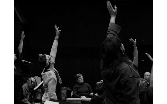 affiche spectacle Unis-Sons, crédit photos Rocher de Palmer